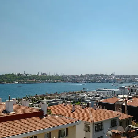 Sea View Two-bedroom In Managed 4*