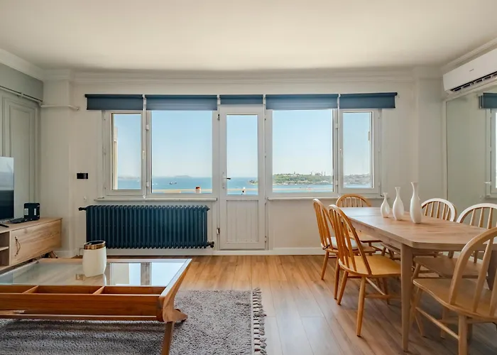 Sea View Two-bedroom In Managed 4*