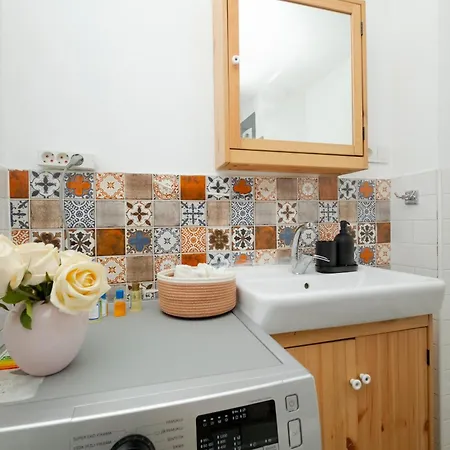 Sea View Two-bedroom In Managed 伊斯坦布尔